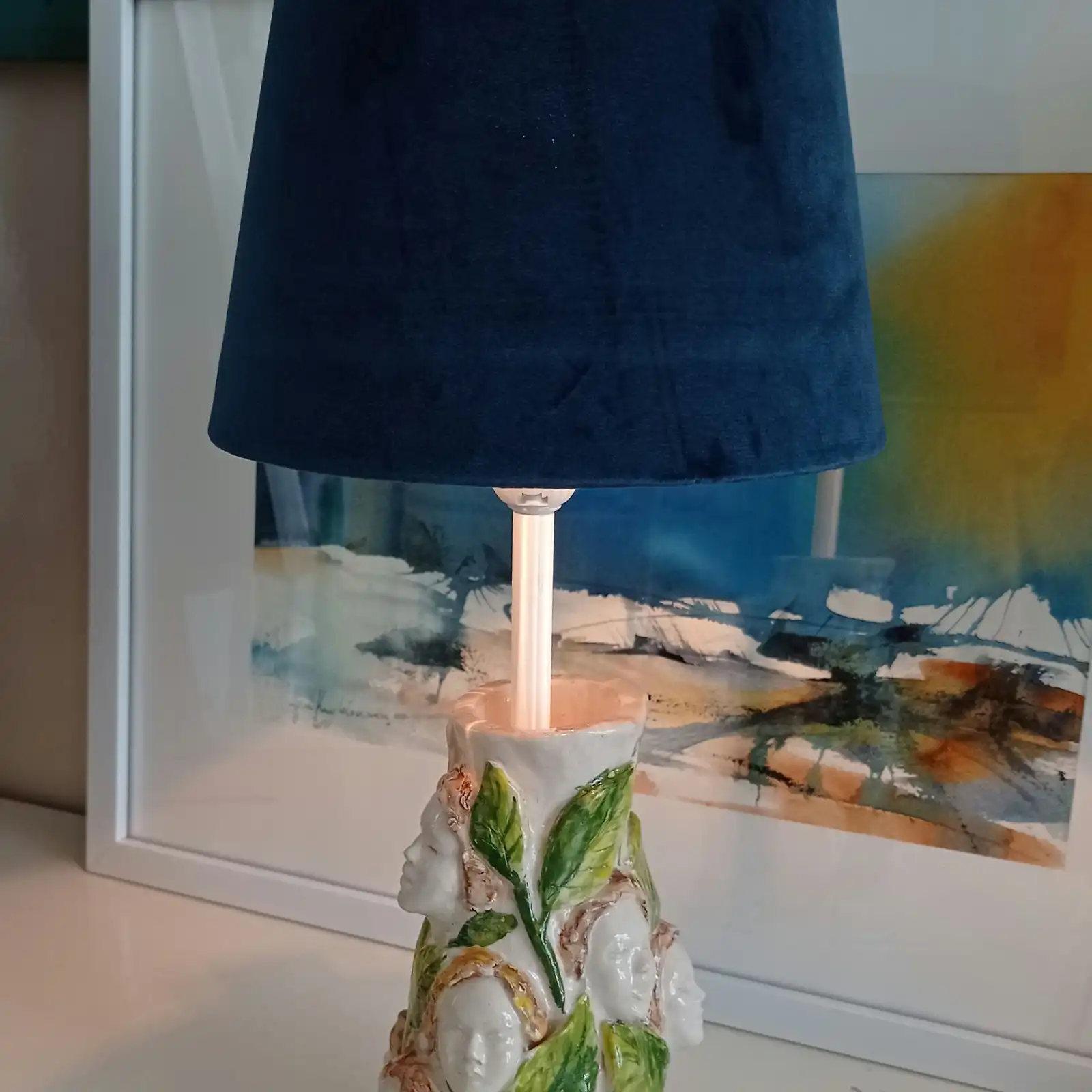 Thumbnail: "Metsän henget" pöytälamppu